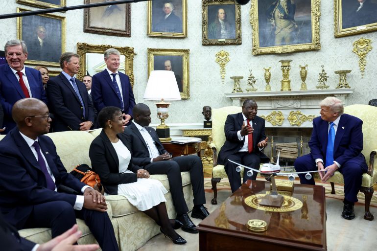 Donald Trump se encuentra con el presidente sudafricano Cyril Ramaphosa en la Oficina Oval de la Casa Blanca