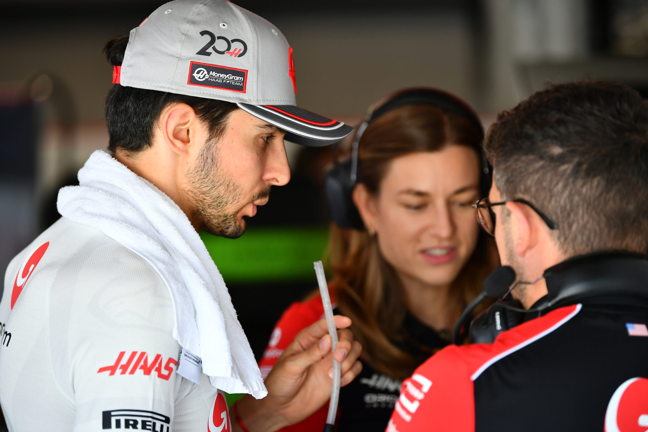 HAAS programa más actualizaciones para VF-25 después de las vacaciones de verano