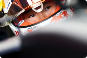Tsunoda de vuelta en el marco después del avance de Baku