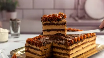 Sin azúcar y súper rápida: la receta de chocotorta que vuelve locos a todos y se hace en 10 minutos