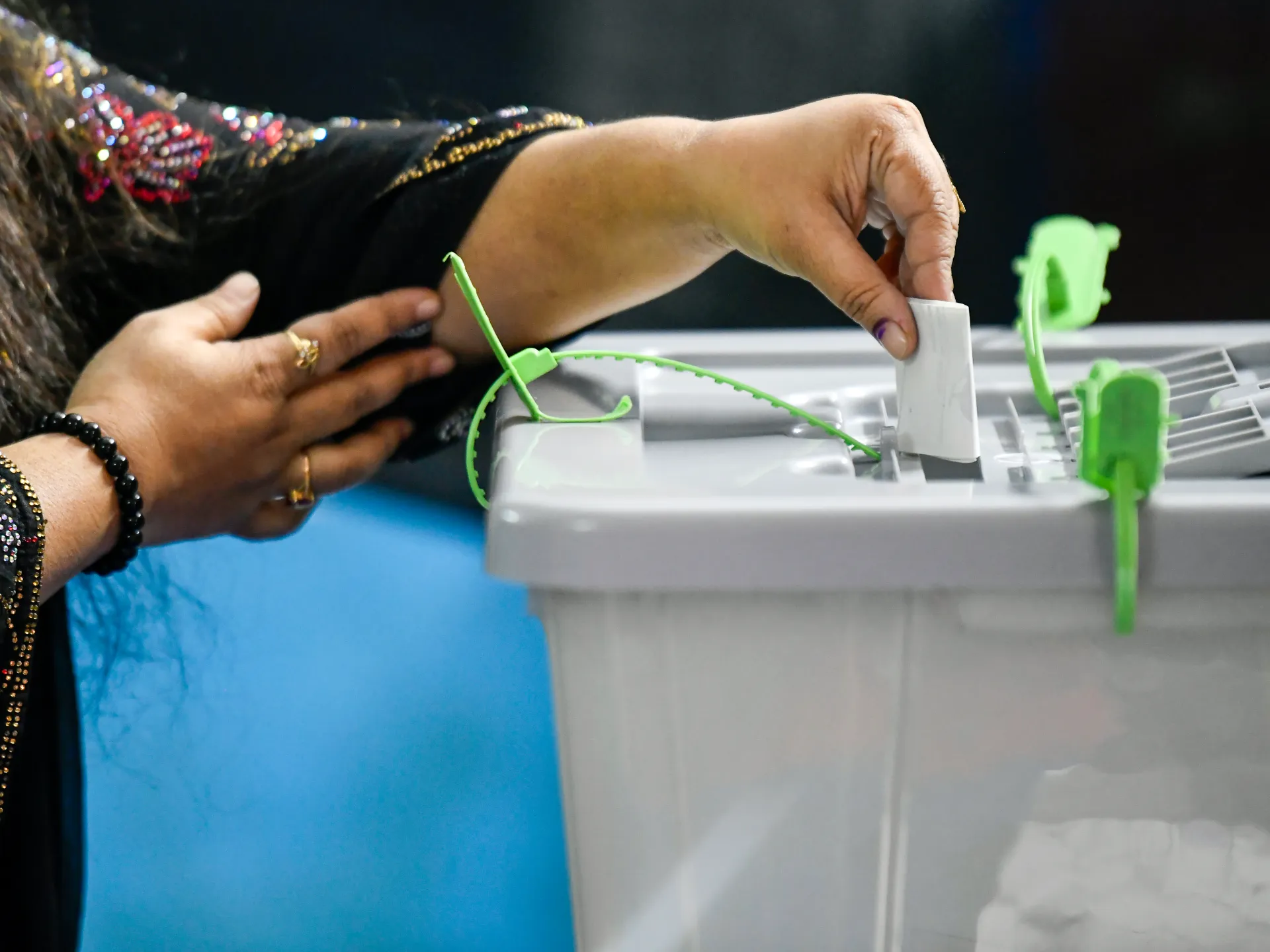 Los expatriados de Bangladesh obtienen medios para votar: ¿podrían influir en las próximas elecciones?