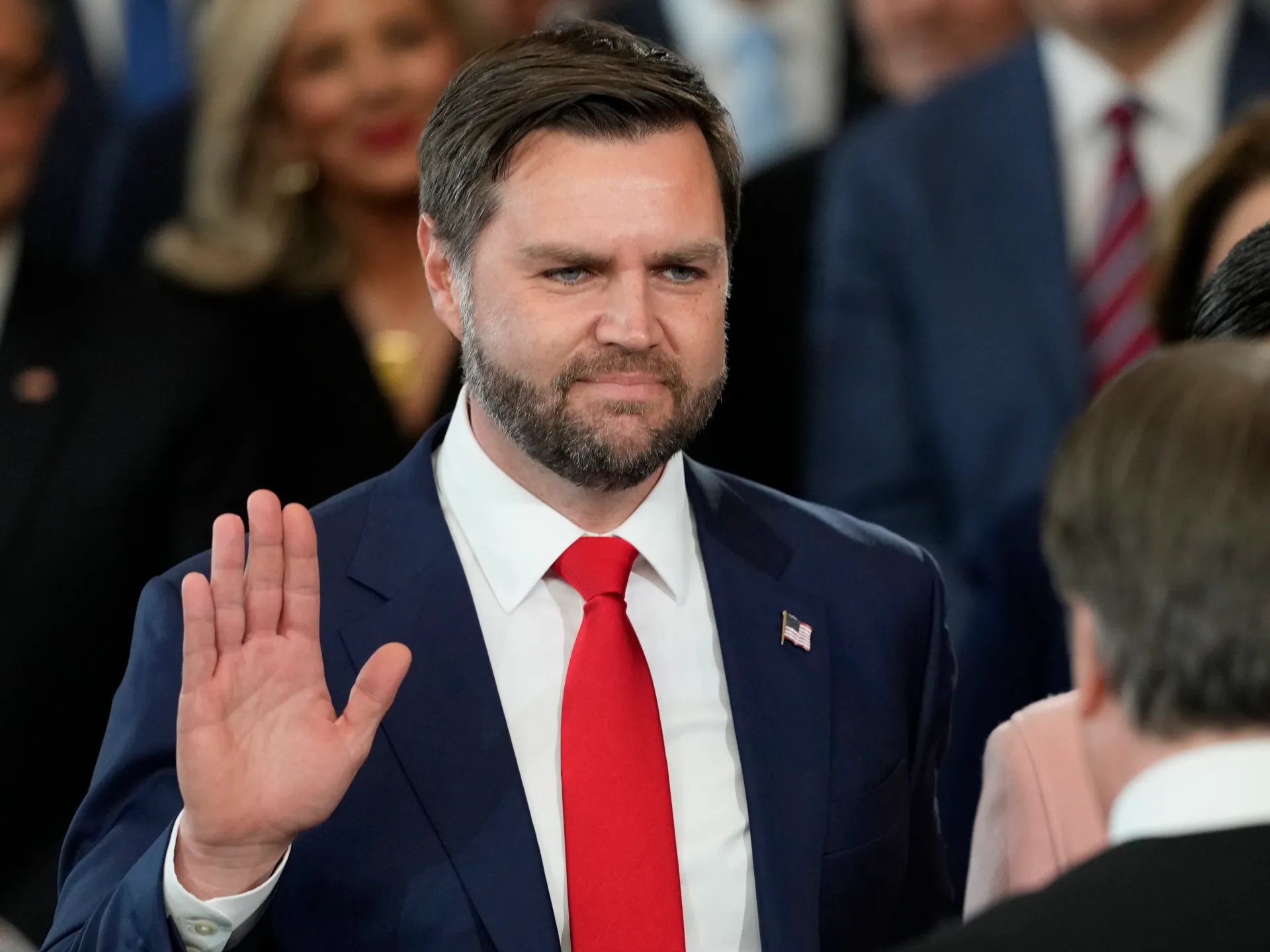 ¿Tiene razón JD Vance al culpar a la izquierda por la violencia política en Estados Unidos?