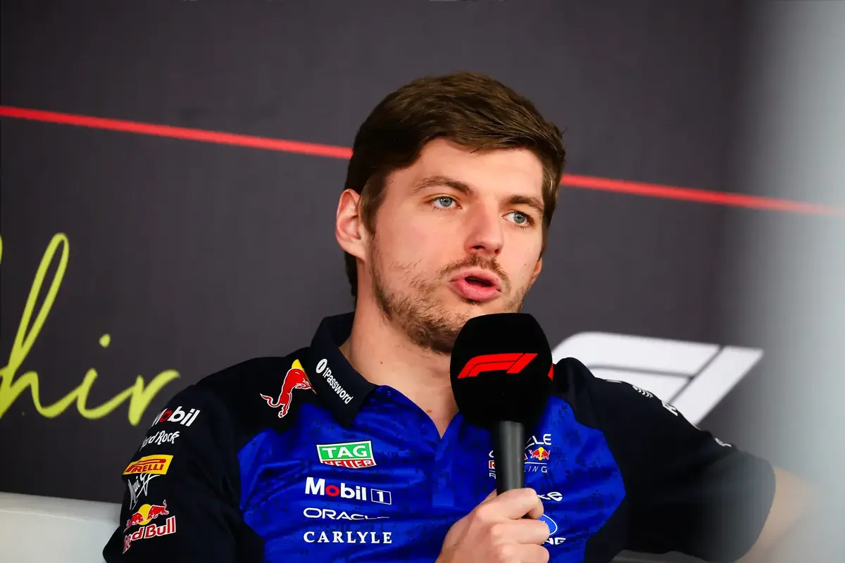 Verstappen planteará sus preocupaciones sobre las regulaciones de F1 2026 a la FIA