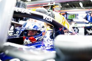 Mekies mantiene conversaciones con Verstappen tras choque mediático