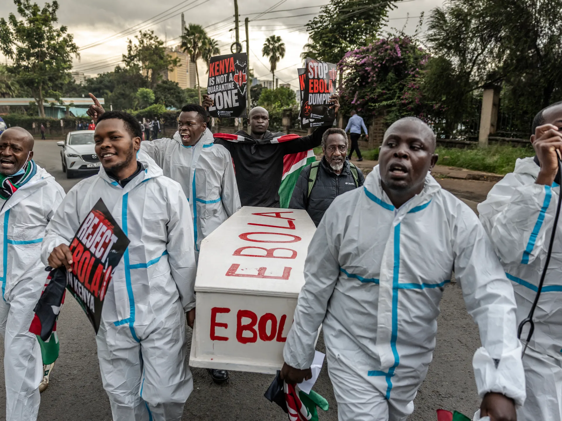¿Por qué una instalación estadounidense contra el ébola en Kenia está provocando protestas?