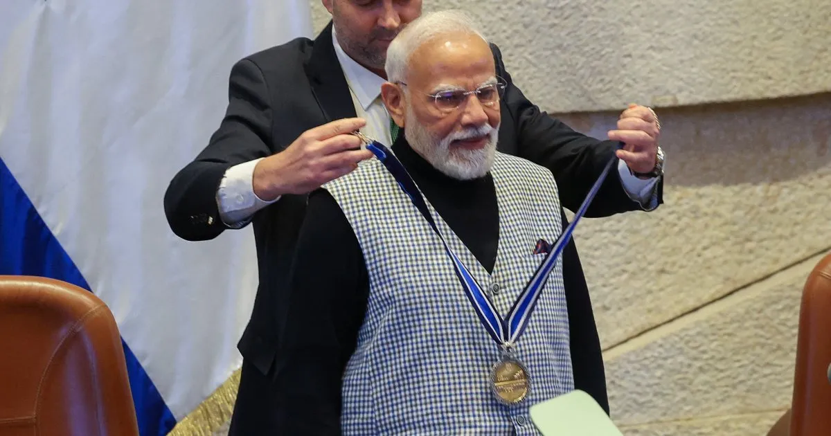 'Traición, primera clase': por qué Modi de la India gana tantos premios extranjeros