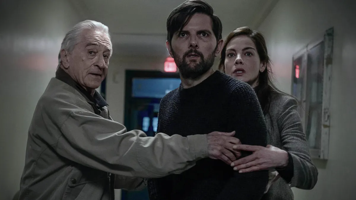 Netflix estrena The Whisper Man’, un thriller con Robert De Niro