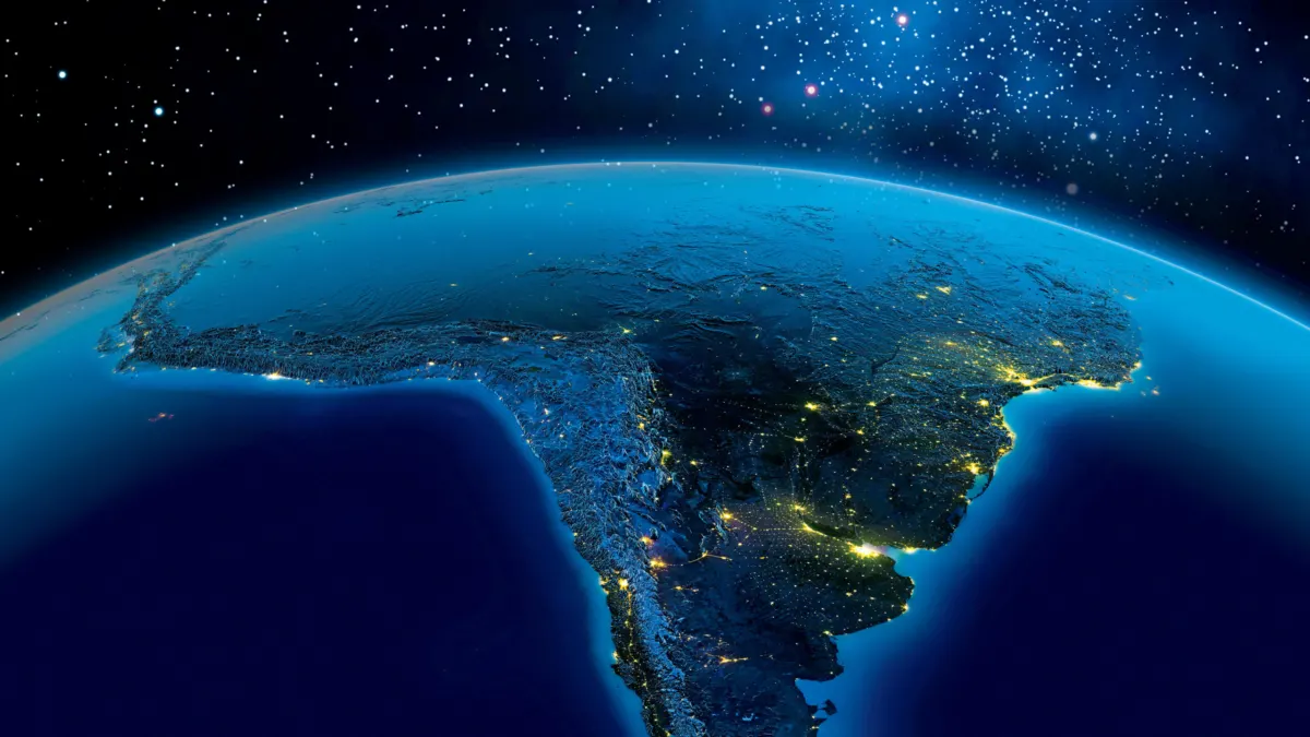 americasquarterly.org